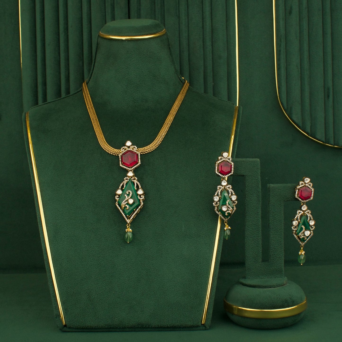 Refined Victorian Nantad Necklace With Stone Carving locket by DULHAN JEWELS