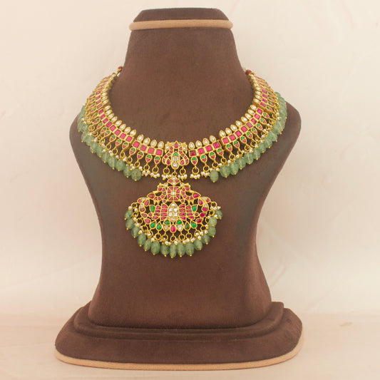 Alluring New Jadau Kundan Flexible Short Necklace and Green Beads As Droplets