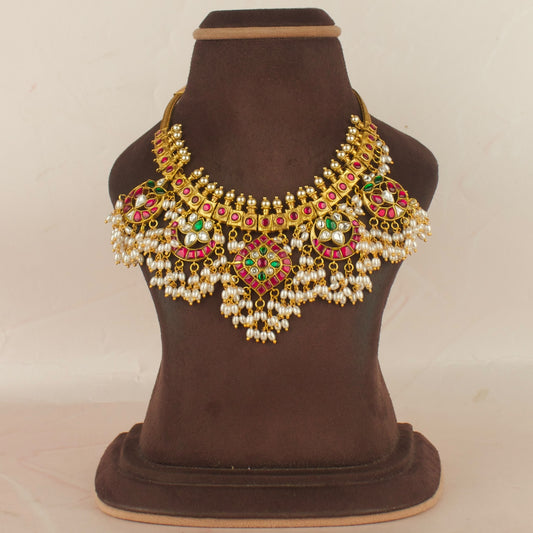 Glorious Chandbali Design Jadau Kundan Guttapusalu Necklace