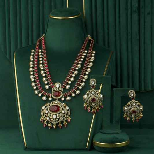 Opulent Radiance: Victorian Necklace Set with Earrings