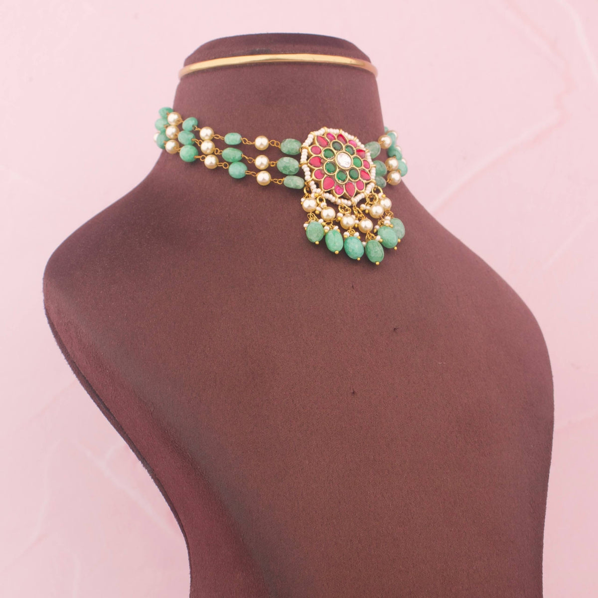 Phool Design Jadau Kundan Choker With Green Beada