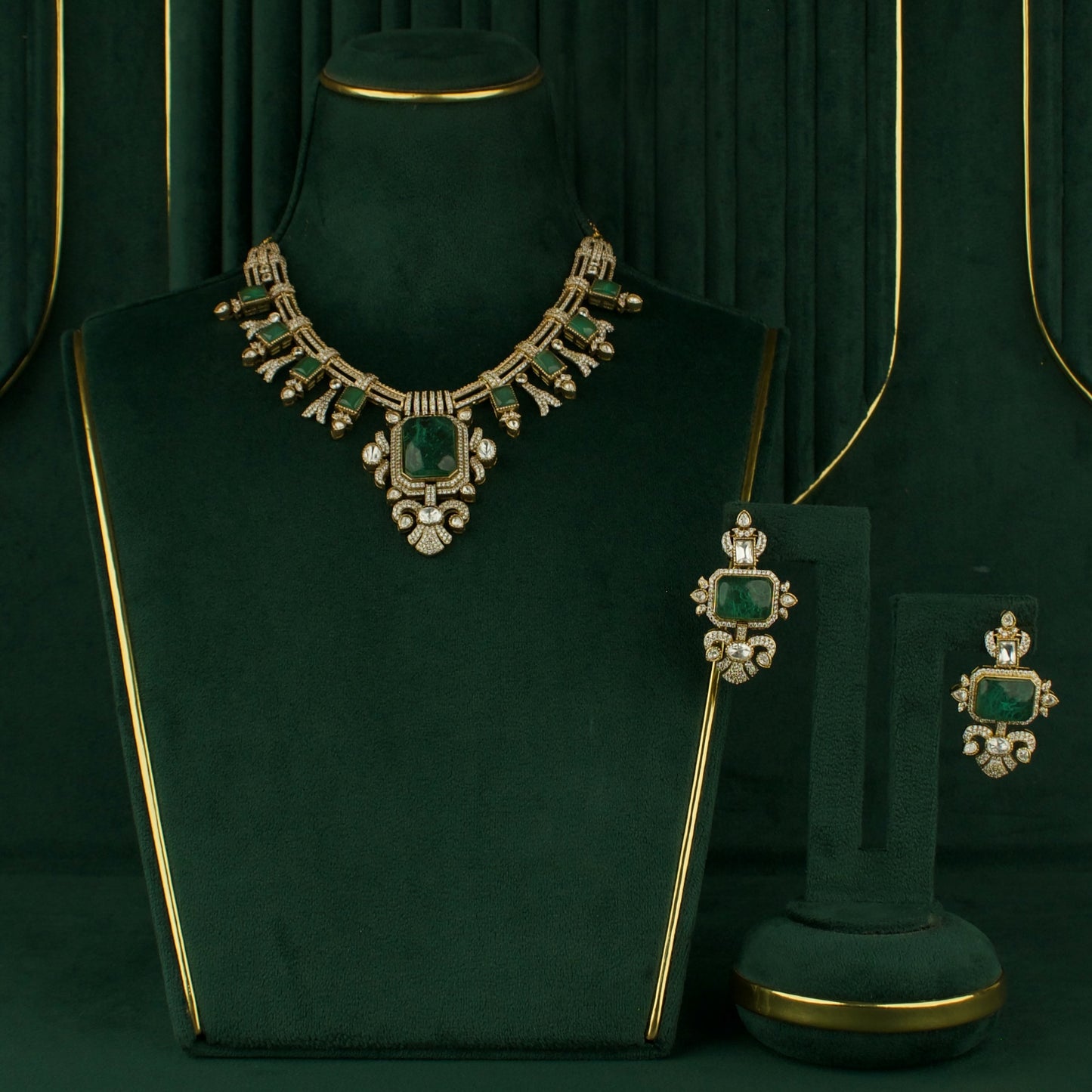 Voguish Design Polki Victorian Necklace Seth