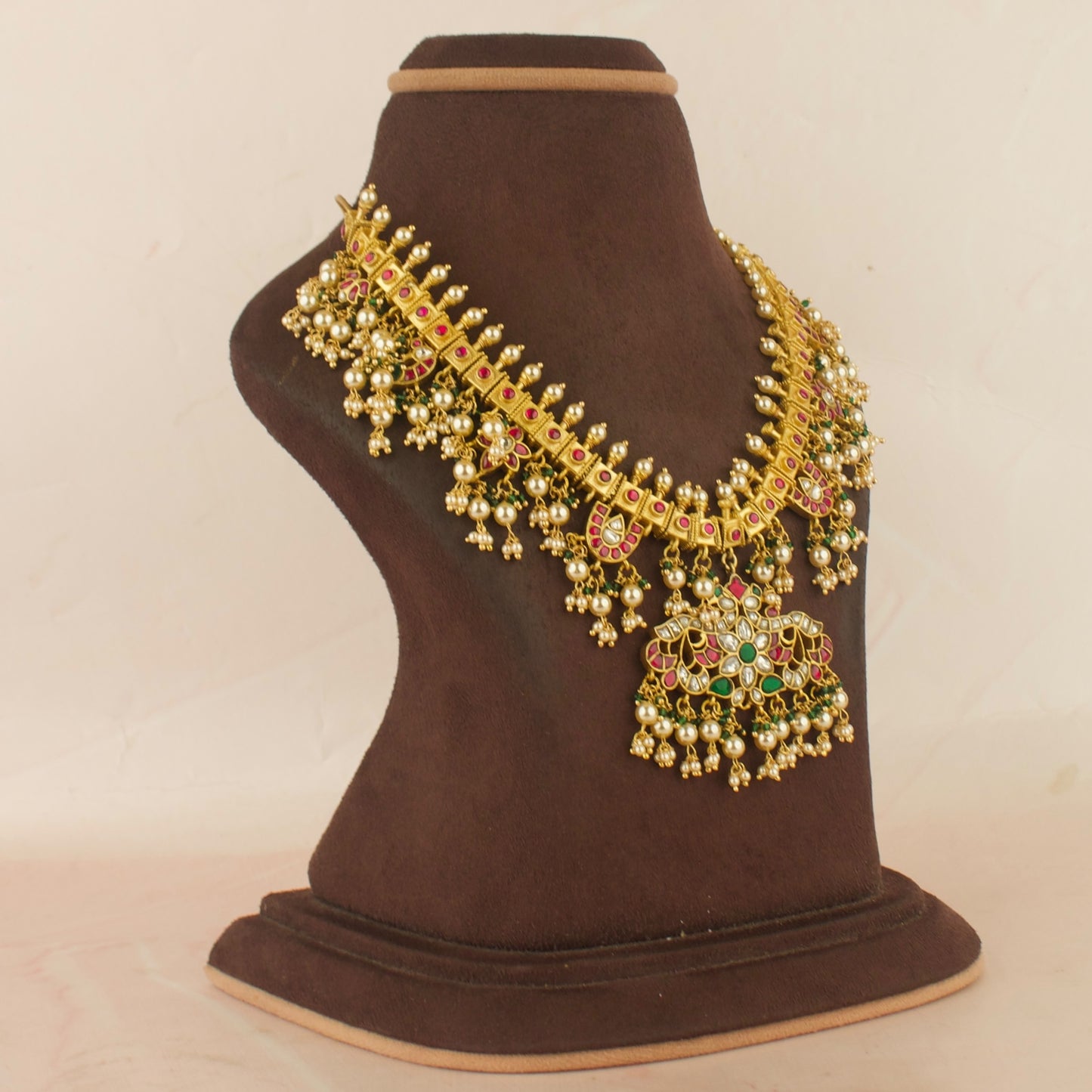 Grand Gold Style Jadau Kundan Guttapusalu Necklace with Beads