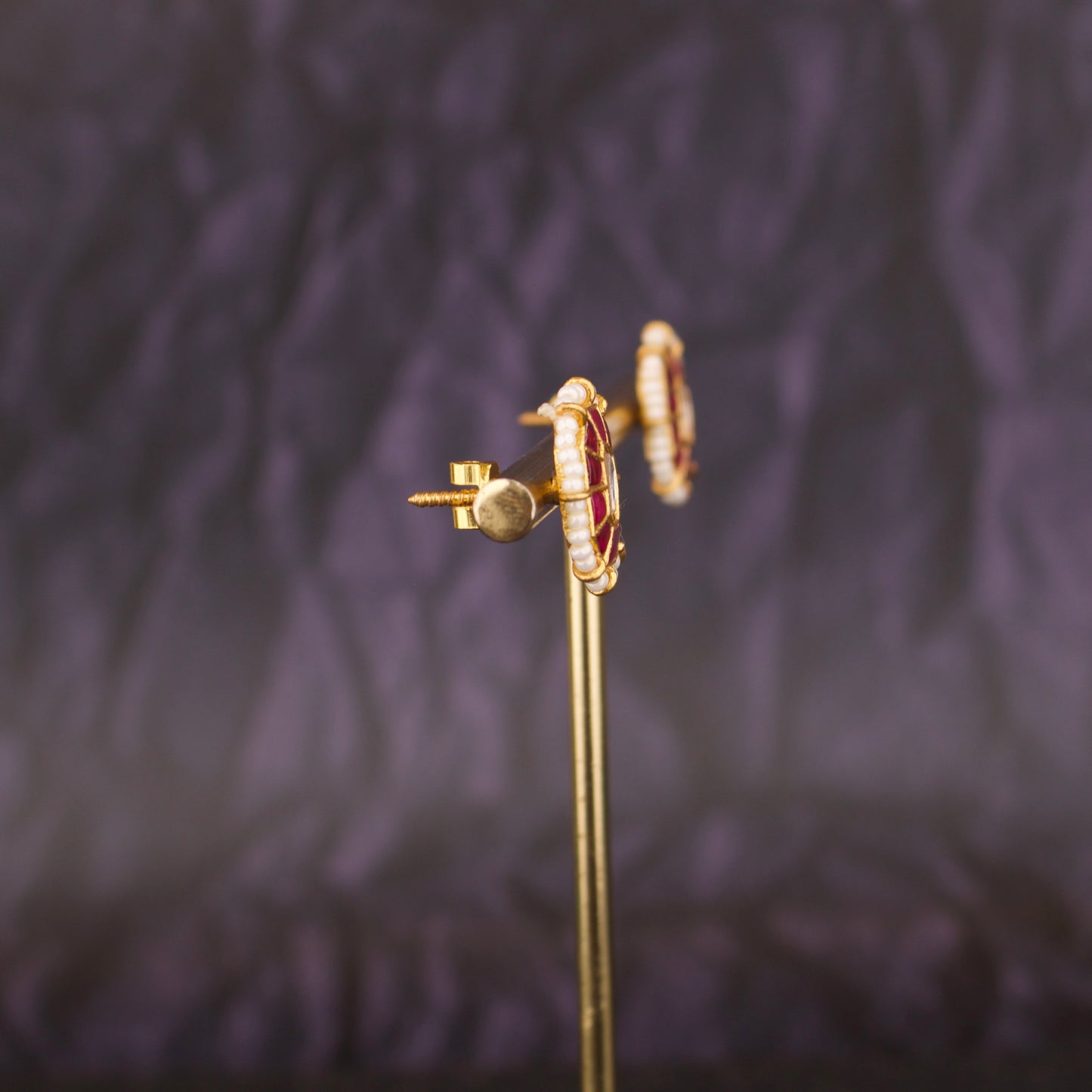 Small-Sized Jadau Kundan Stud Earrings