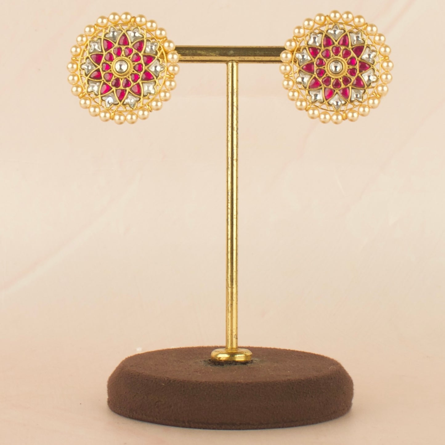 Stunning floral Design Jadau Kundan Studs with surrounding pearls