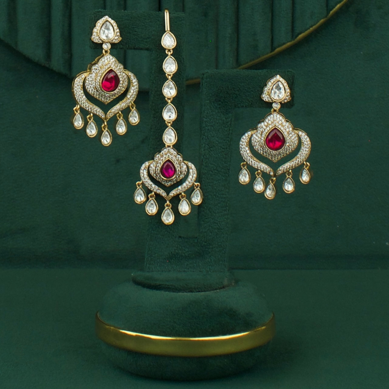 Traditional Polki Mehandi Victorian Choker Set With Matching Earrings And Maangtika