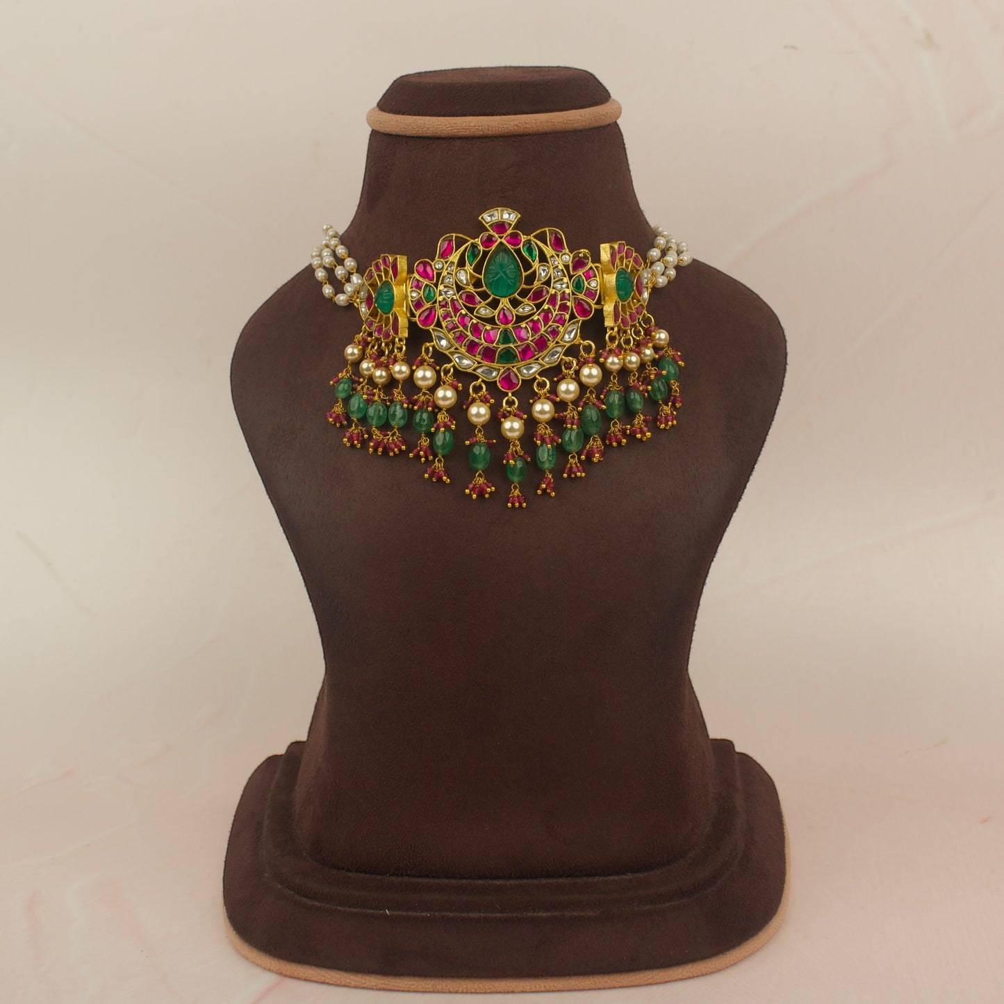 Majestic Kundan Choker Necklace with Emerald and Ruby Hues