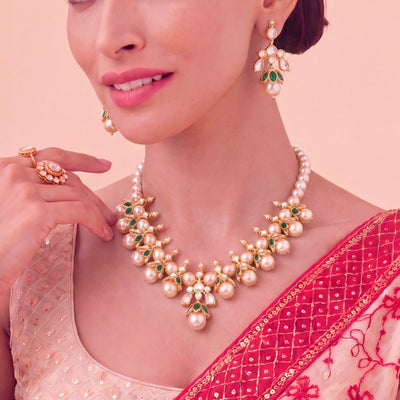 Fresh Water Pearls Mala With Matching Earrings