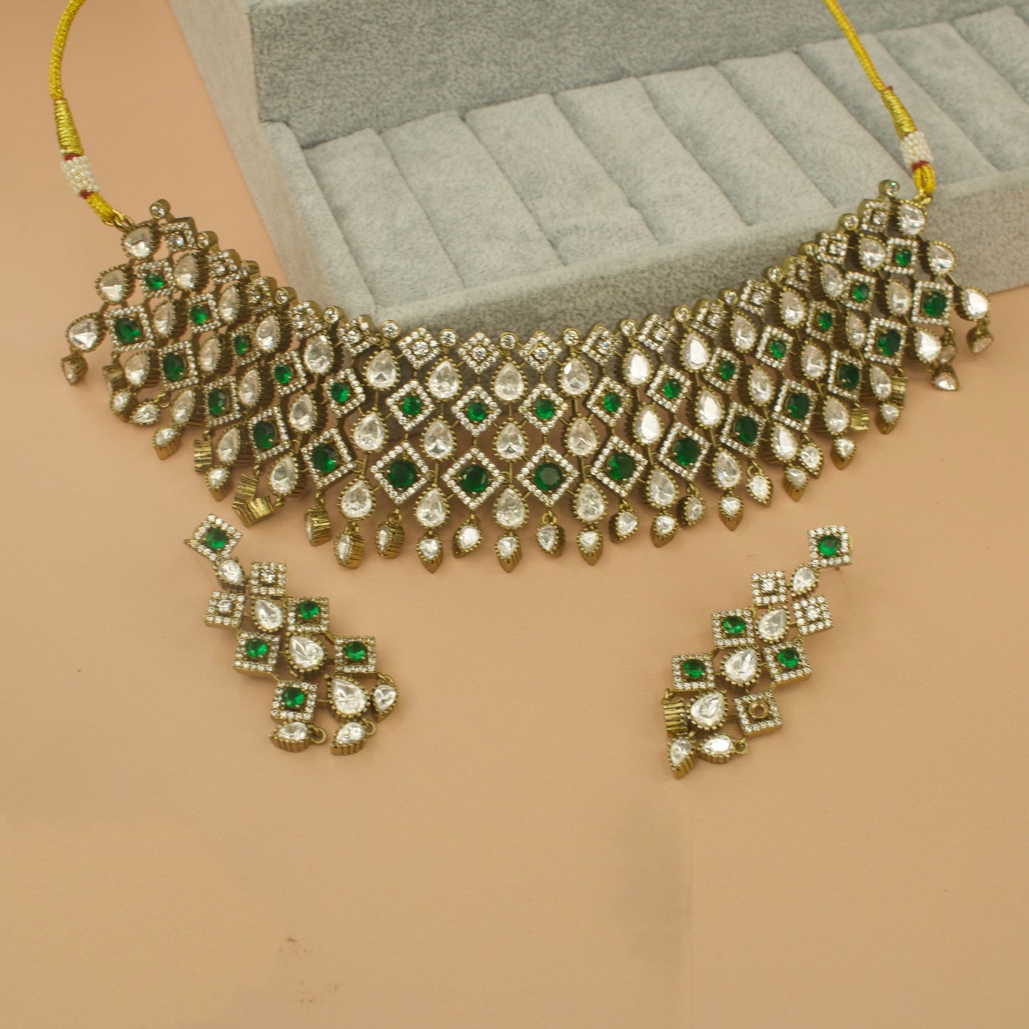 Victorian Polki Majesty Choker Necklace Set