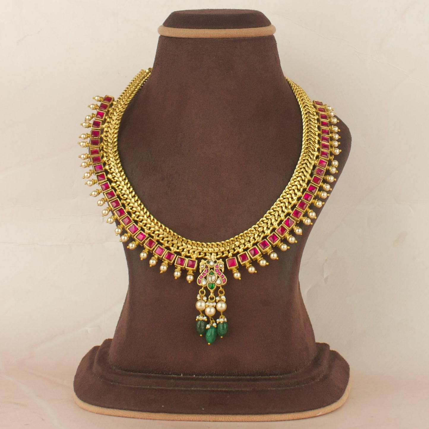 Statement Design Jadau Kundan jalebi necklace