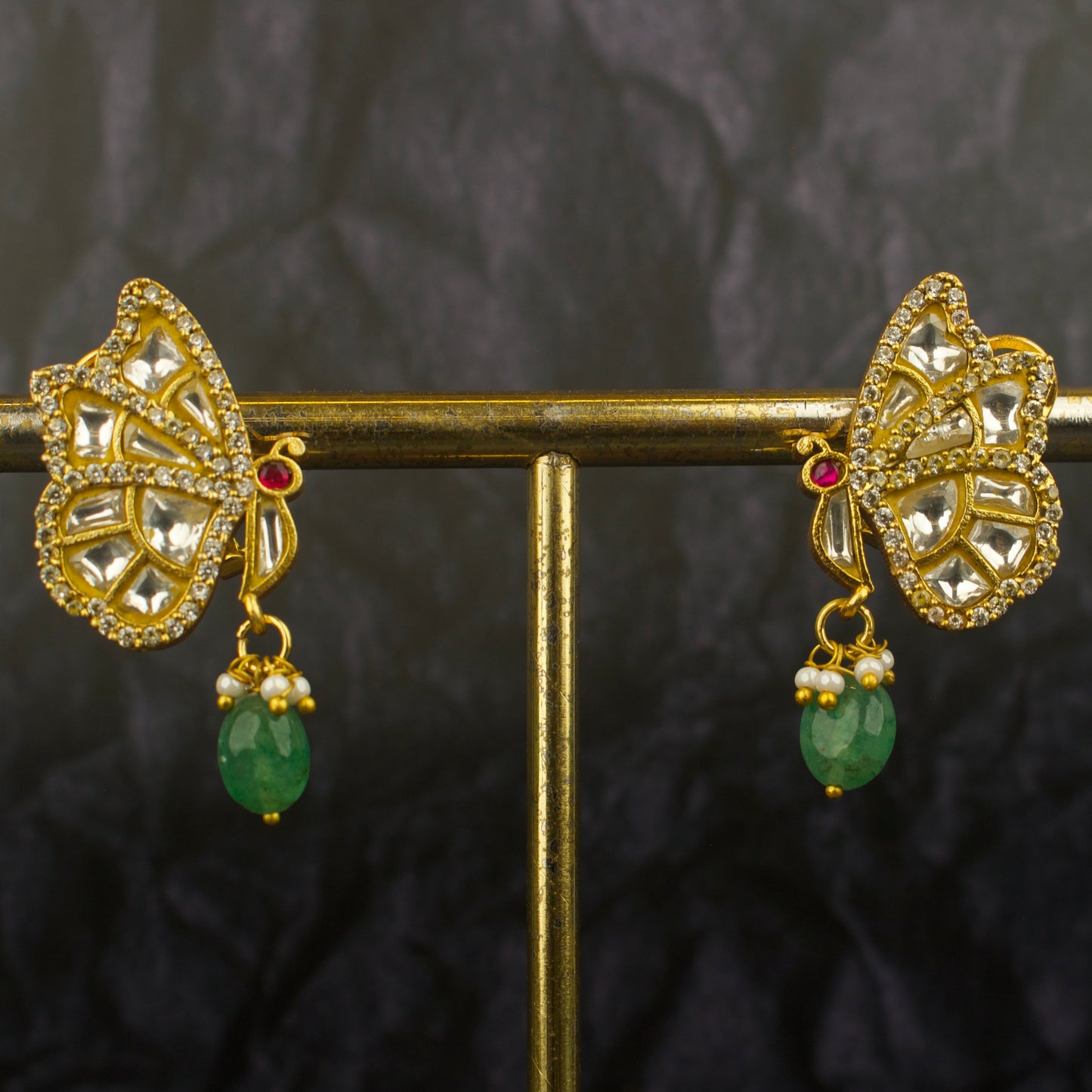 Classic Design With Jadau Kundan Stud Earrings