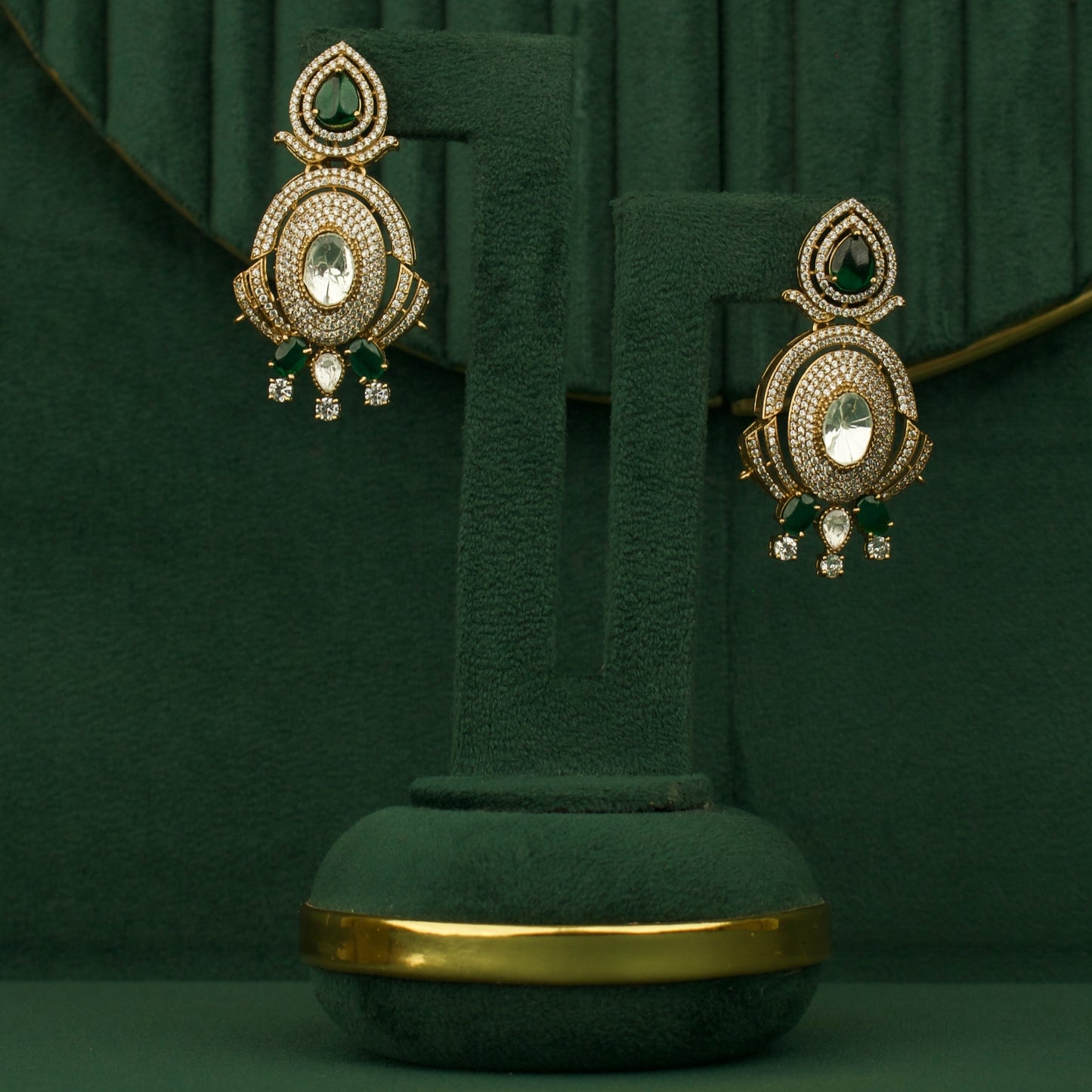 Sleek Design Fusion Kundan & Polki Victorian Long Necklace Set