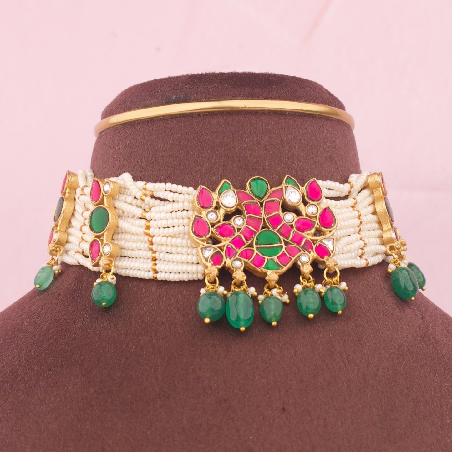 Designer Jadau Kundan Choker With Emerald Beads