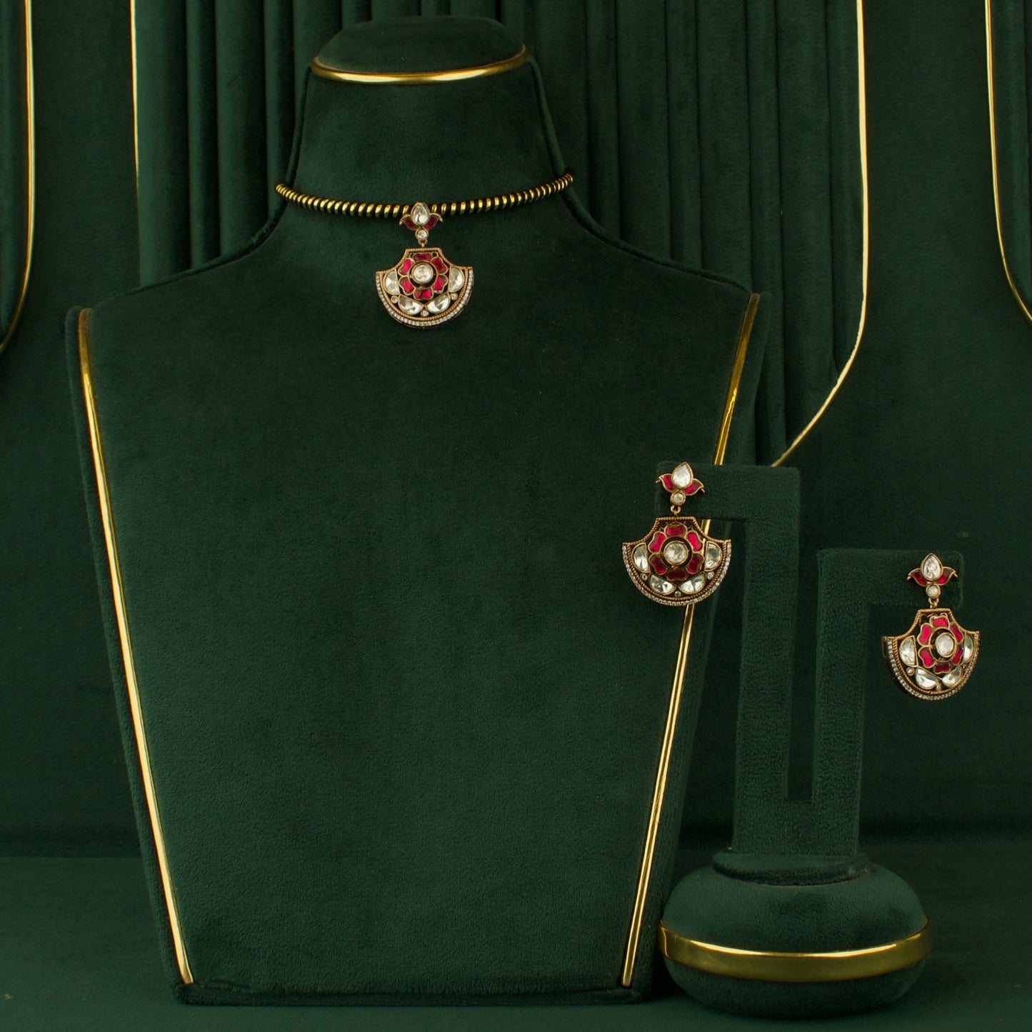 Sleek Chandbali Design Locket Fusion Kundan & Polki Victorian black thread Necklace Set
