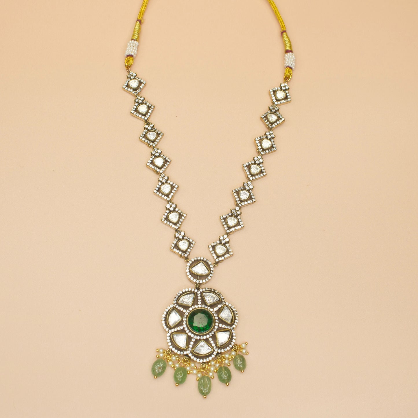 Green Victorian Polki Necklace Set with screw-back earrings