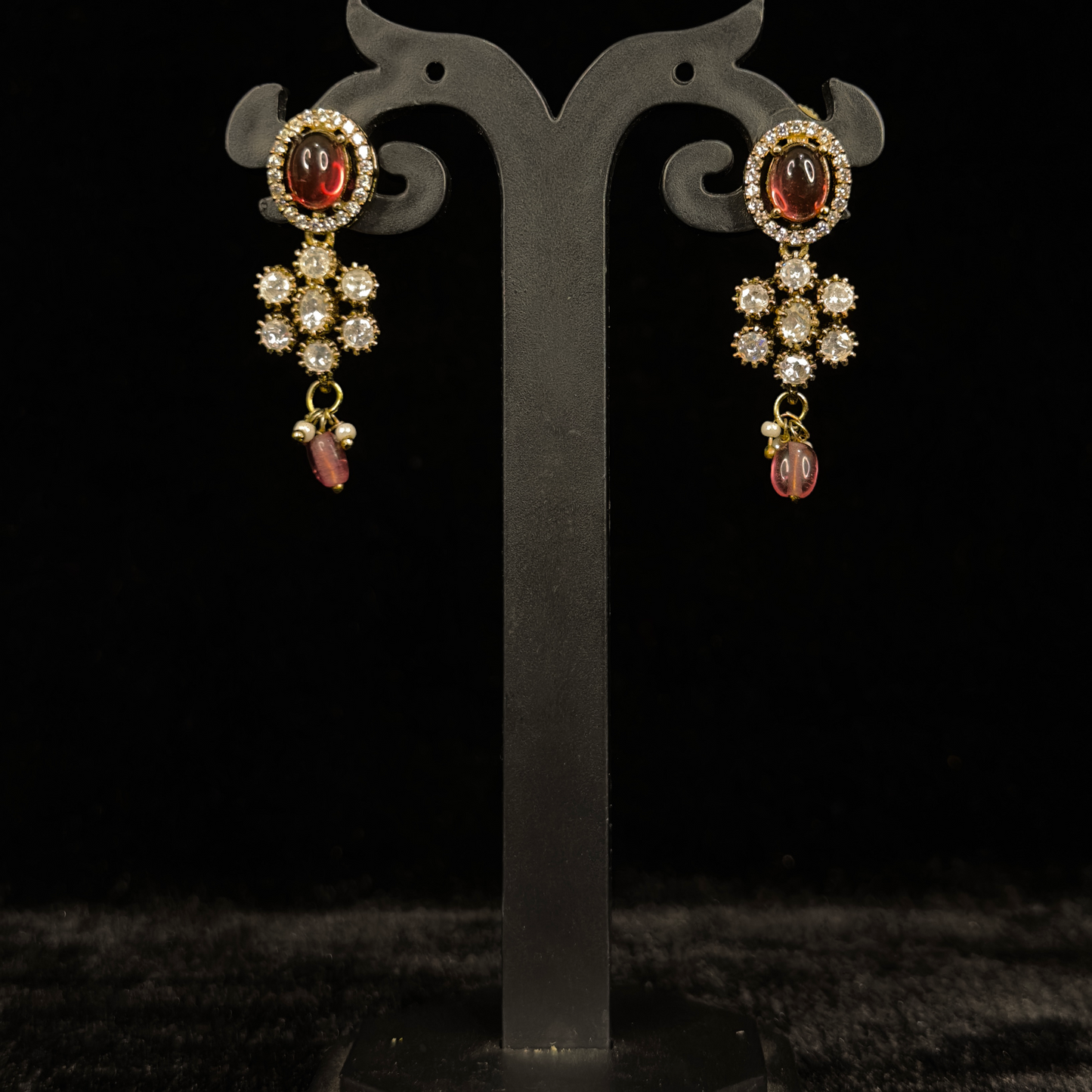 Floral Victorian beads Necklace with earrings