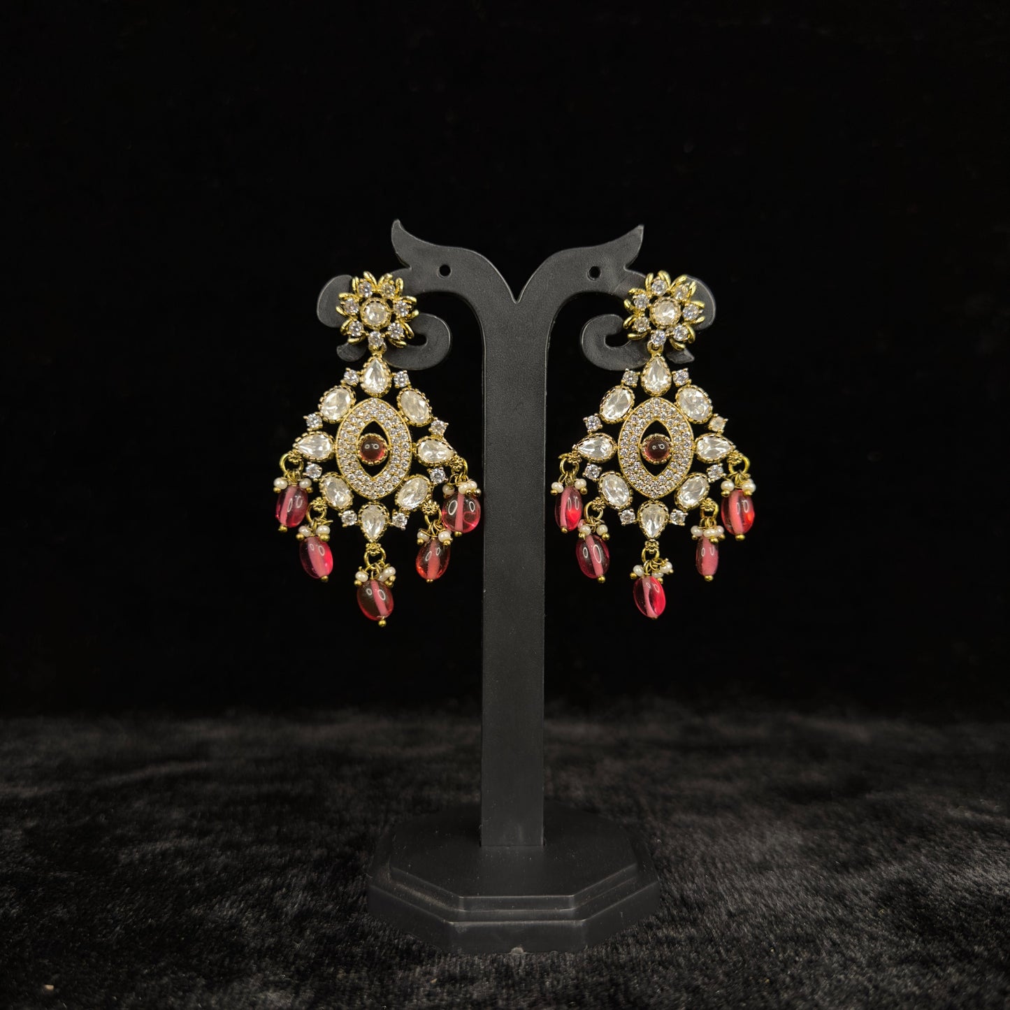 Victorian AD Necklace with push back earrings