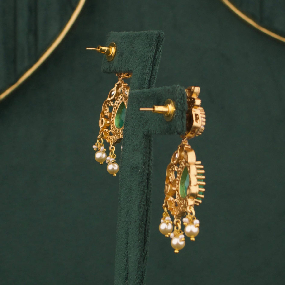 Triple Layer Victorian Emerald Necklace With Matching Earrings