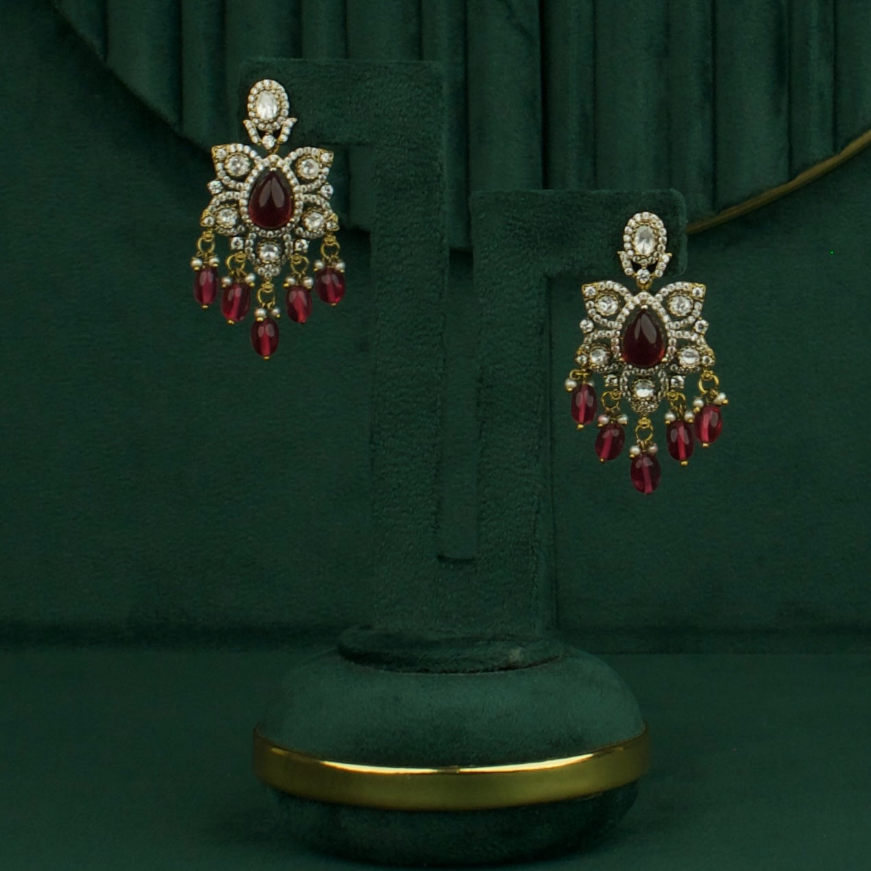Traditional Two-Line Victorian Necklace Set with Earrings