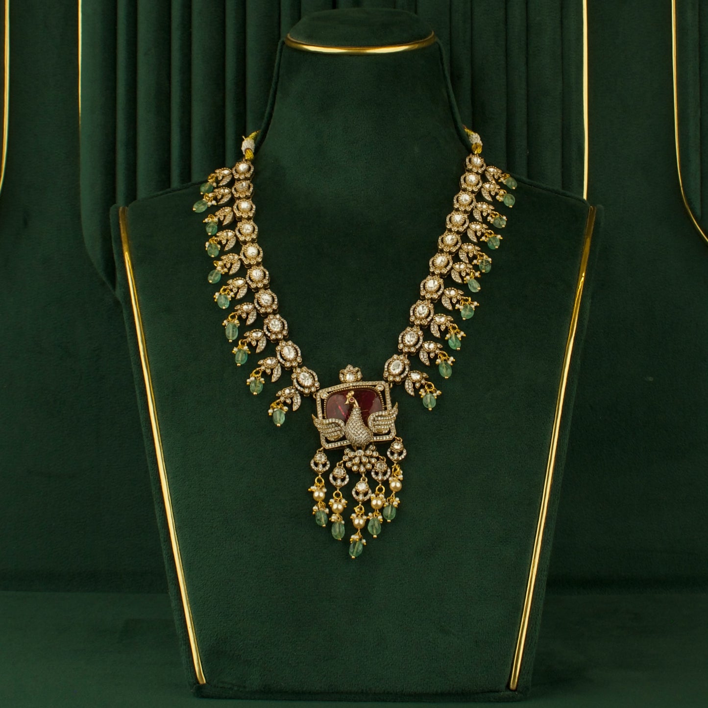 Grand intricate Design Fusion Kundan & Polki Victorian Necklace with Matching Earrings