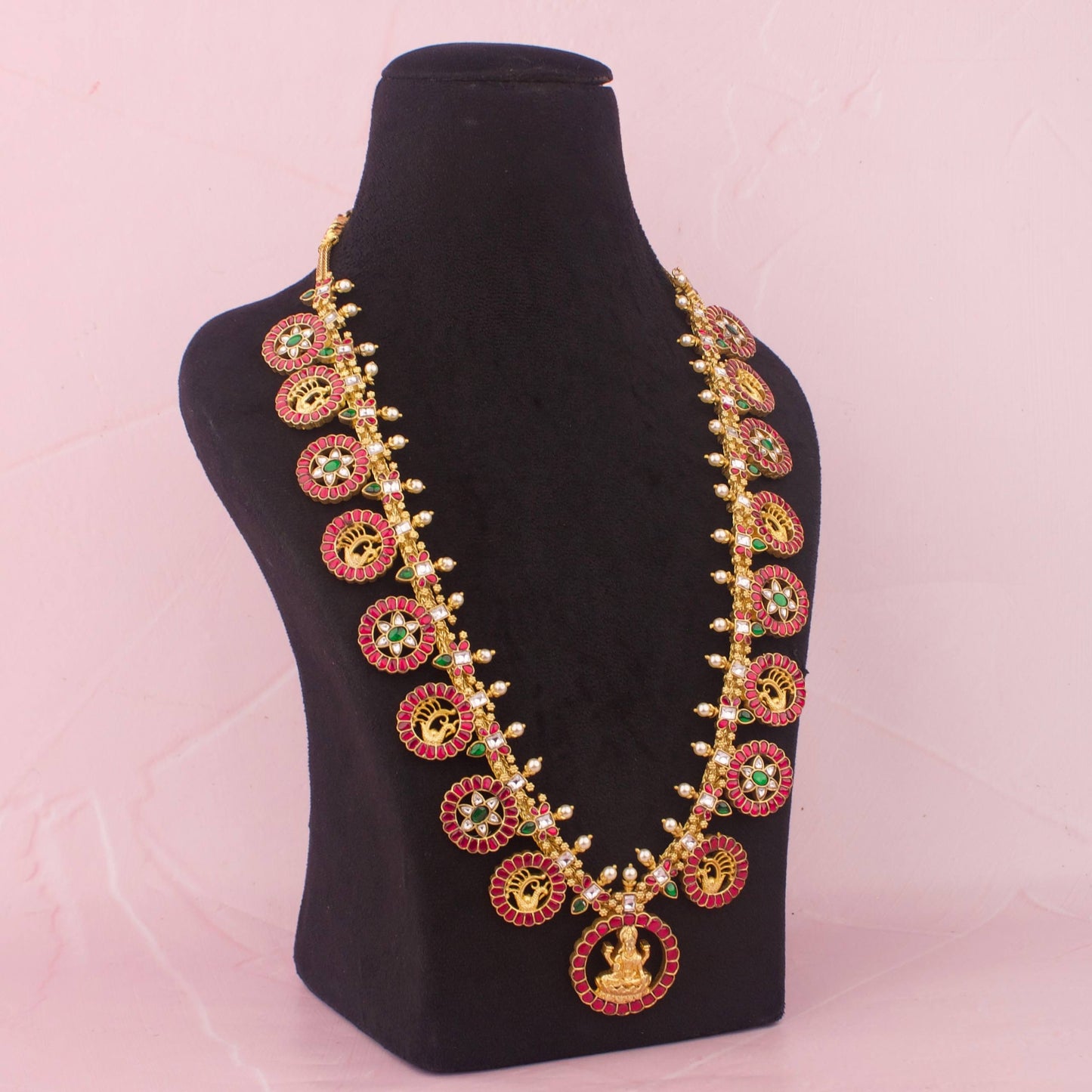 Close-Up Detail View of Divine Laxmi Devi Jadau Kundan Long Bottumala Haram | Dulhan Jewels