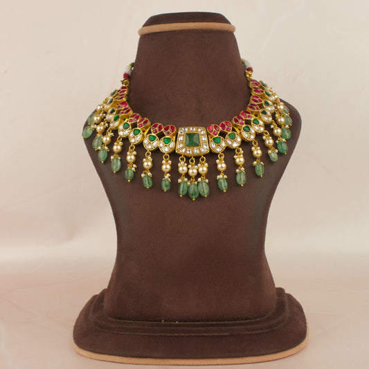 Exquisite Jadau Kundan Short Necklace with Green Beads