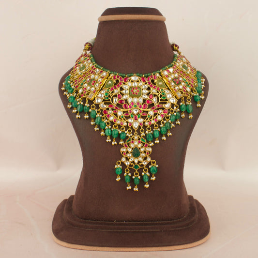 Traditional Stone Carved Jadau Kundan Necklace