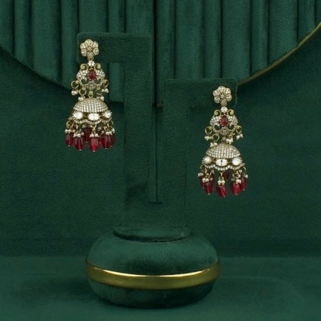 Royal Opulence: Victorian Necklace Set