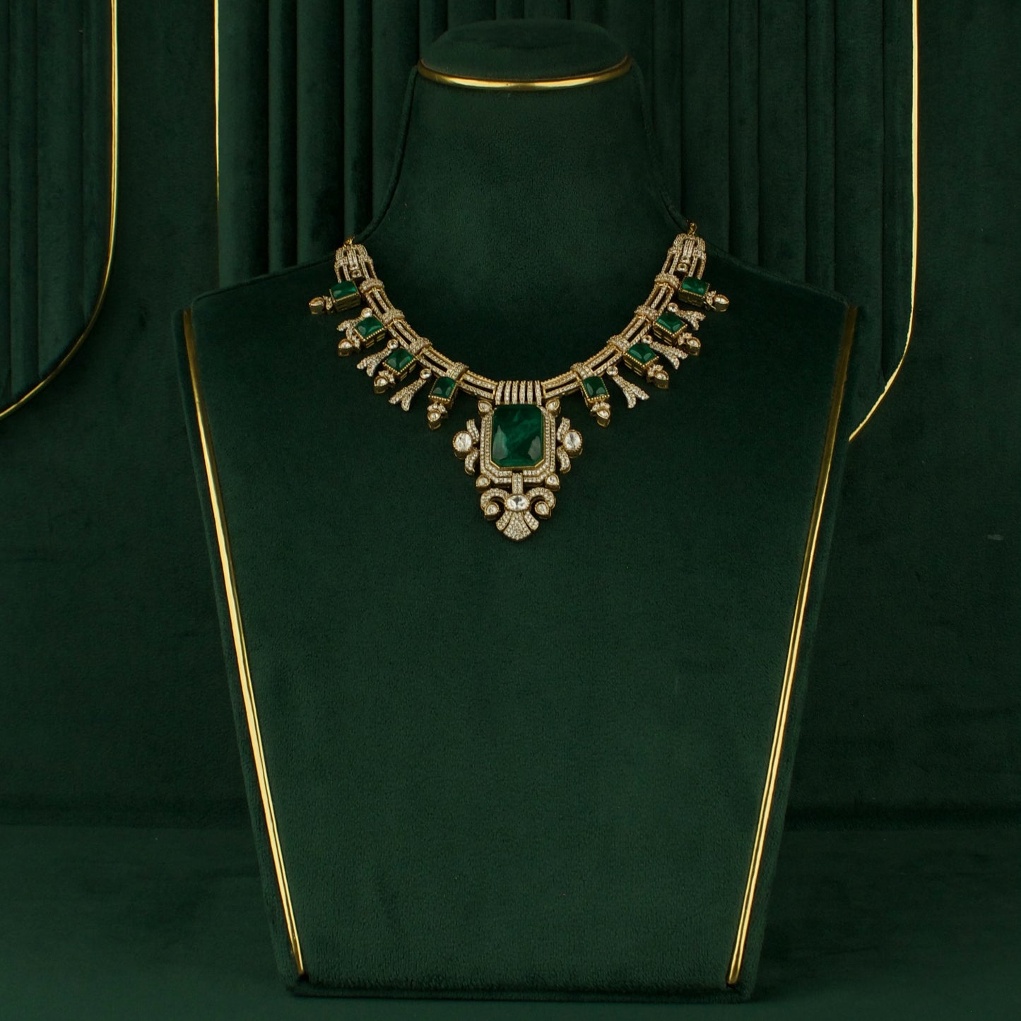 Voguish Design Polki Victorian Necklace Seth