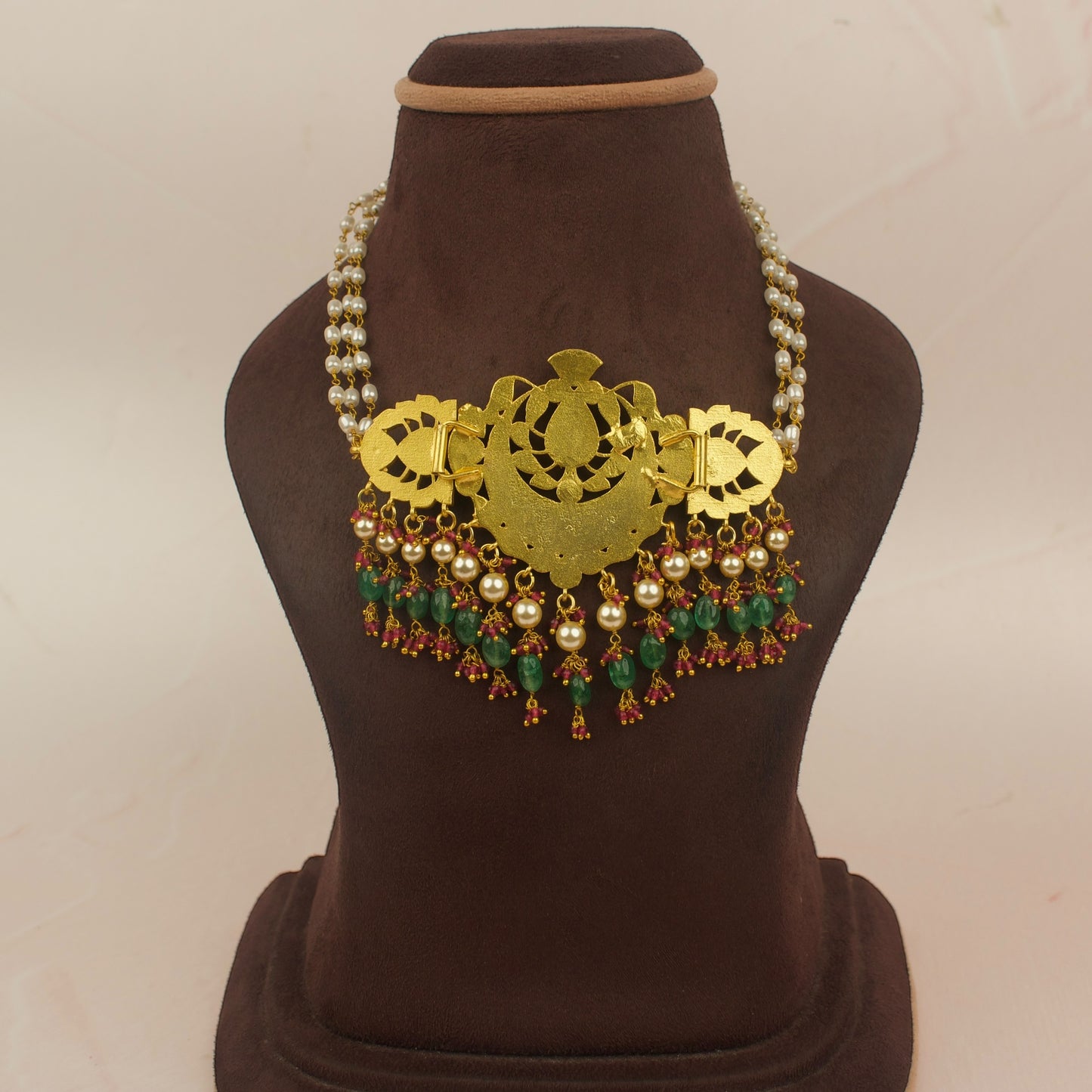 Majestic Kundan Choker Necklace with Emerald and Ruby Hues