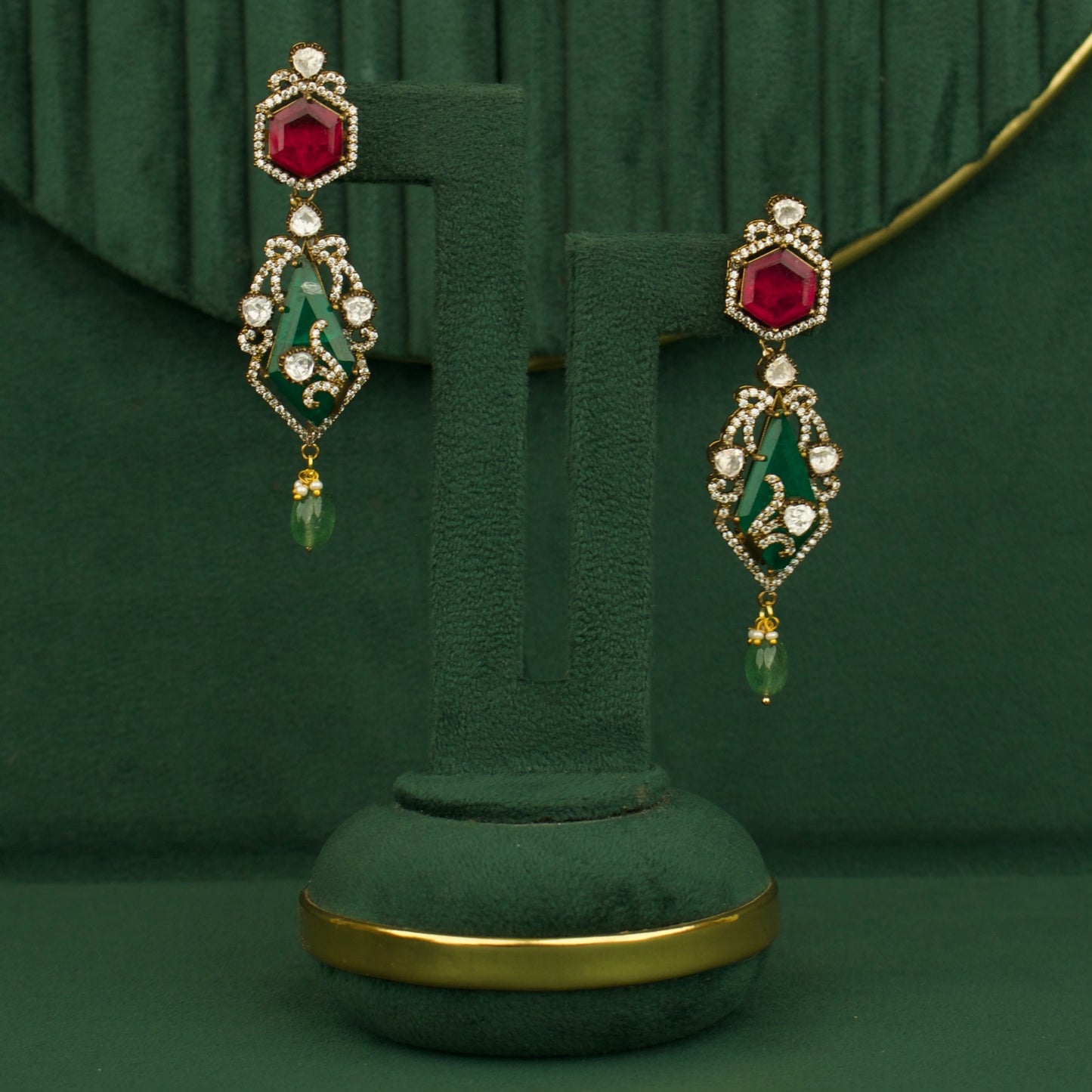 Refined Victorian Nantad Necklace With Stone Carving locket by DULHAN JEWELS