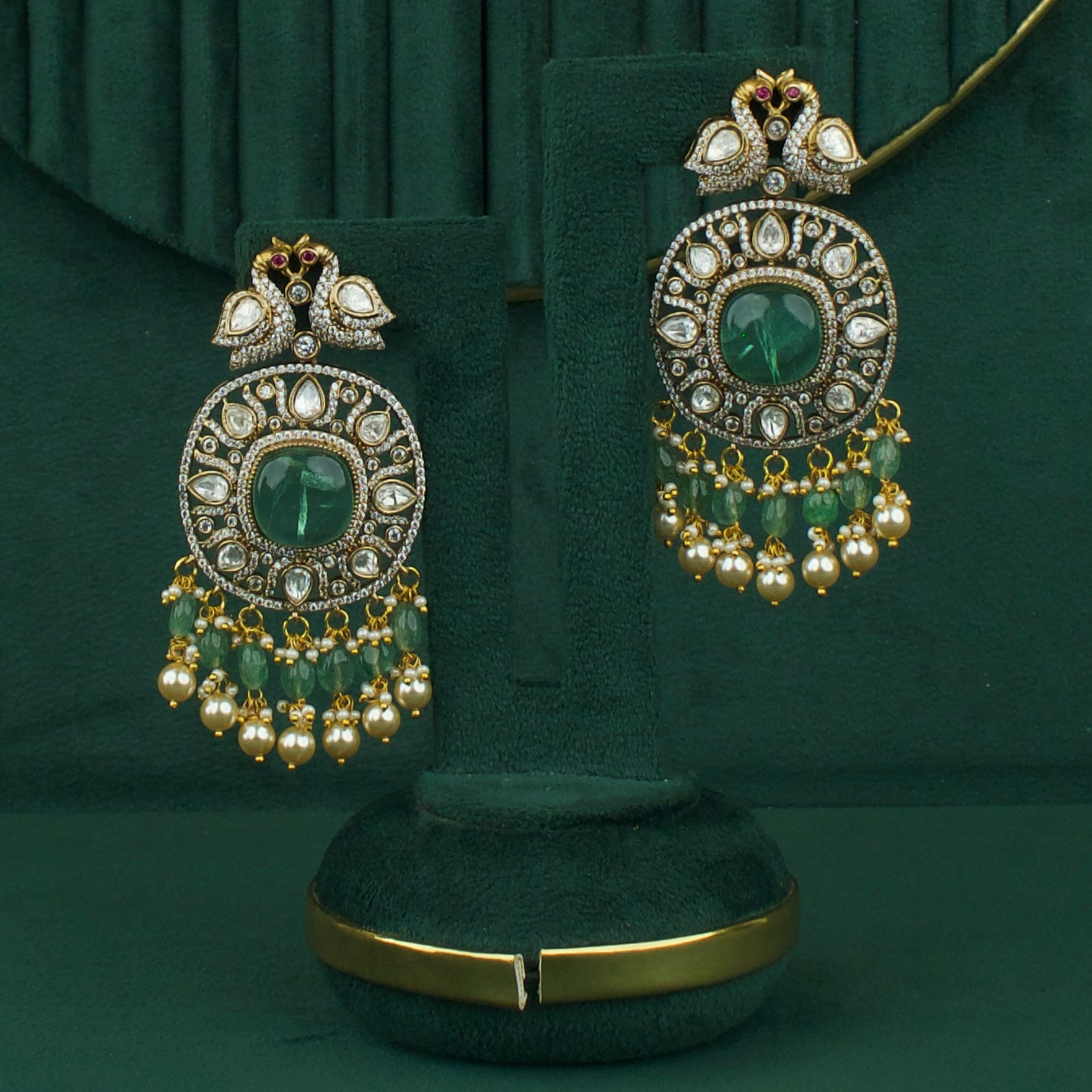 Grand Fusion Kundan & Polki Victorian Mehandi Necklace With Matching Earrings