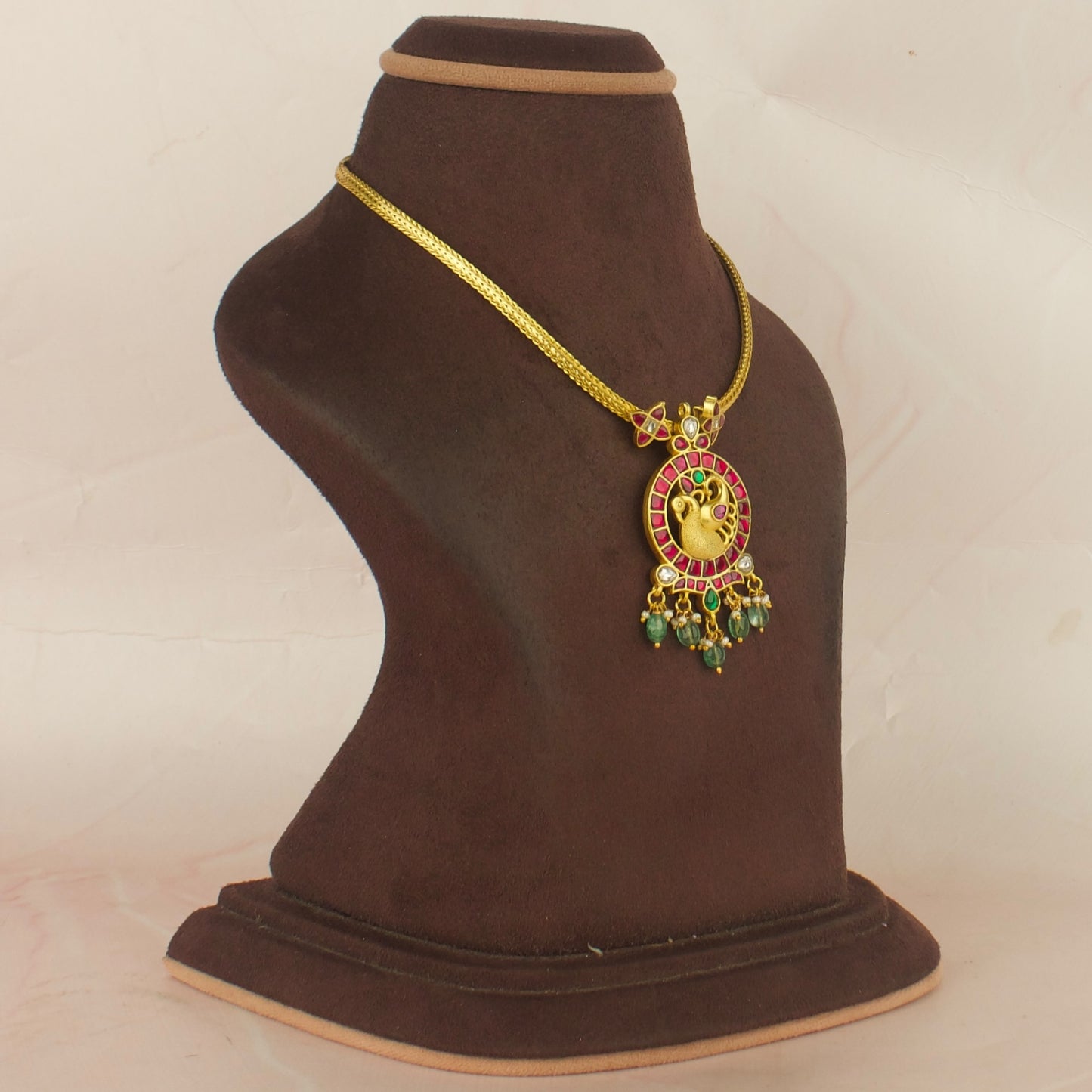 Sleek Gold Style Chain Jadau Kundan Nan-tad with Green Beads