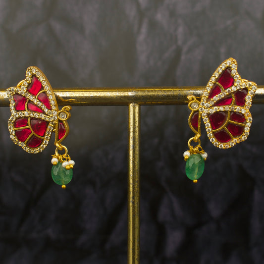 Classic Design With Jadau Kundan Stud Earrings