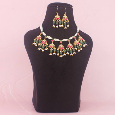 Ethnic Jadau Kundan Necklace With Green Beads And Pearls