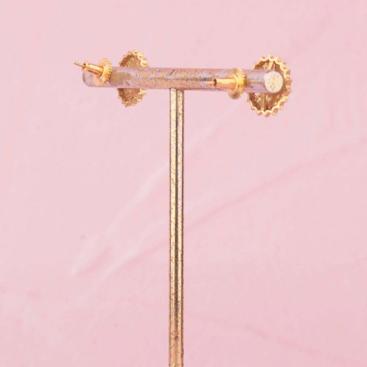 Gold Style Jadau Kundan Floral Necklace With Earrings Styling Angle View 5 - Dulhan Jewels