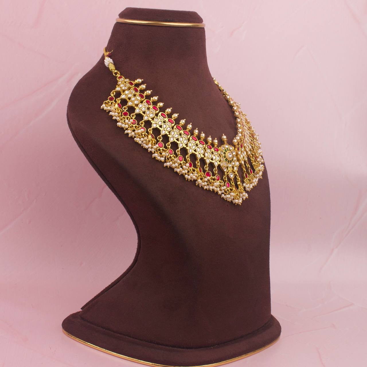 Guttapusalu Style Jadau Kundan Necklace With Kundan Lockets