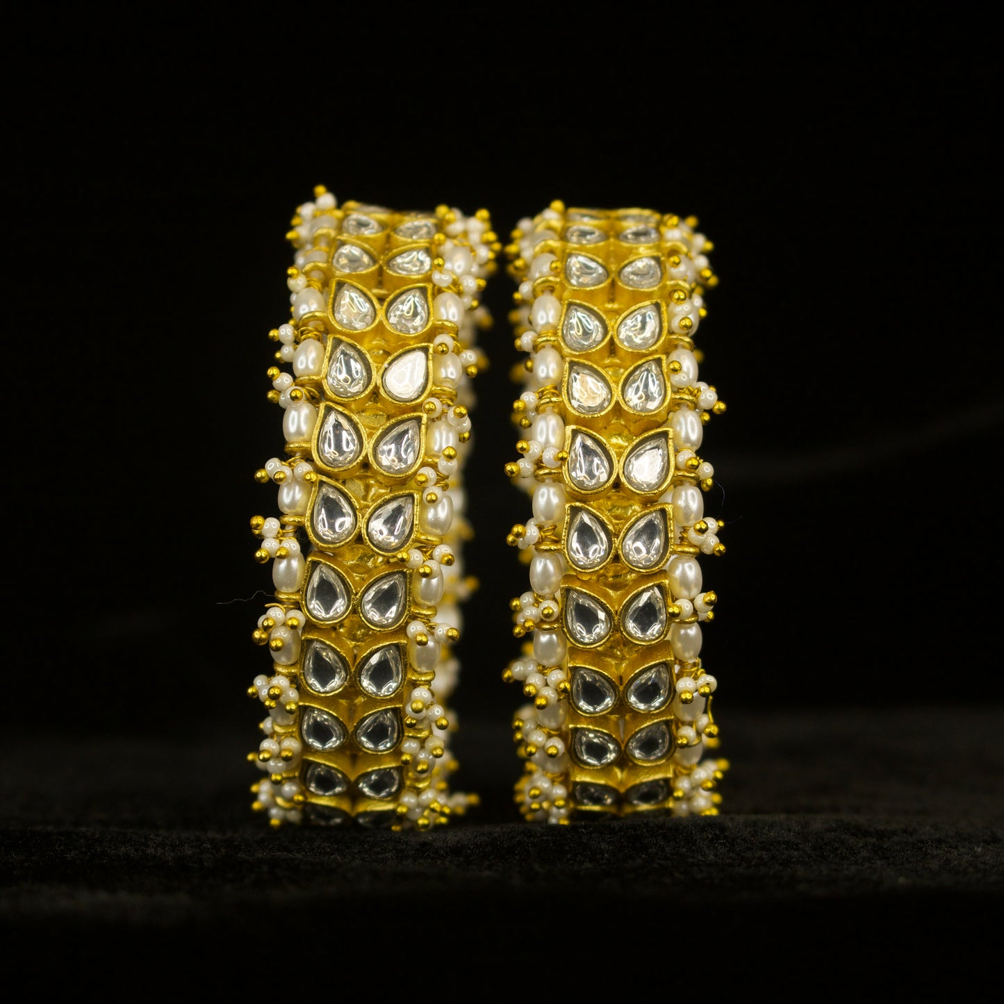 Jadau Kundan White Pearl Bangle (Standing Angle)