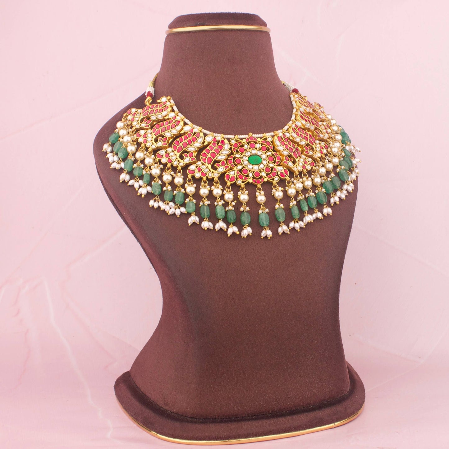 Jadau Kundan Short Necklace Set With Emerald Green Beads