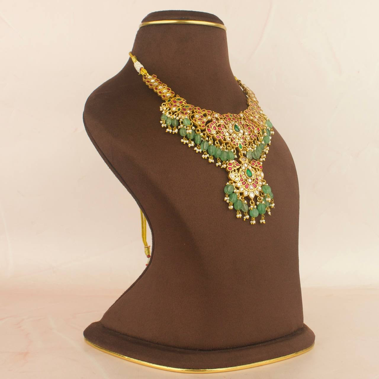 Sleek Jadau Kundan Short Necklace With Locket