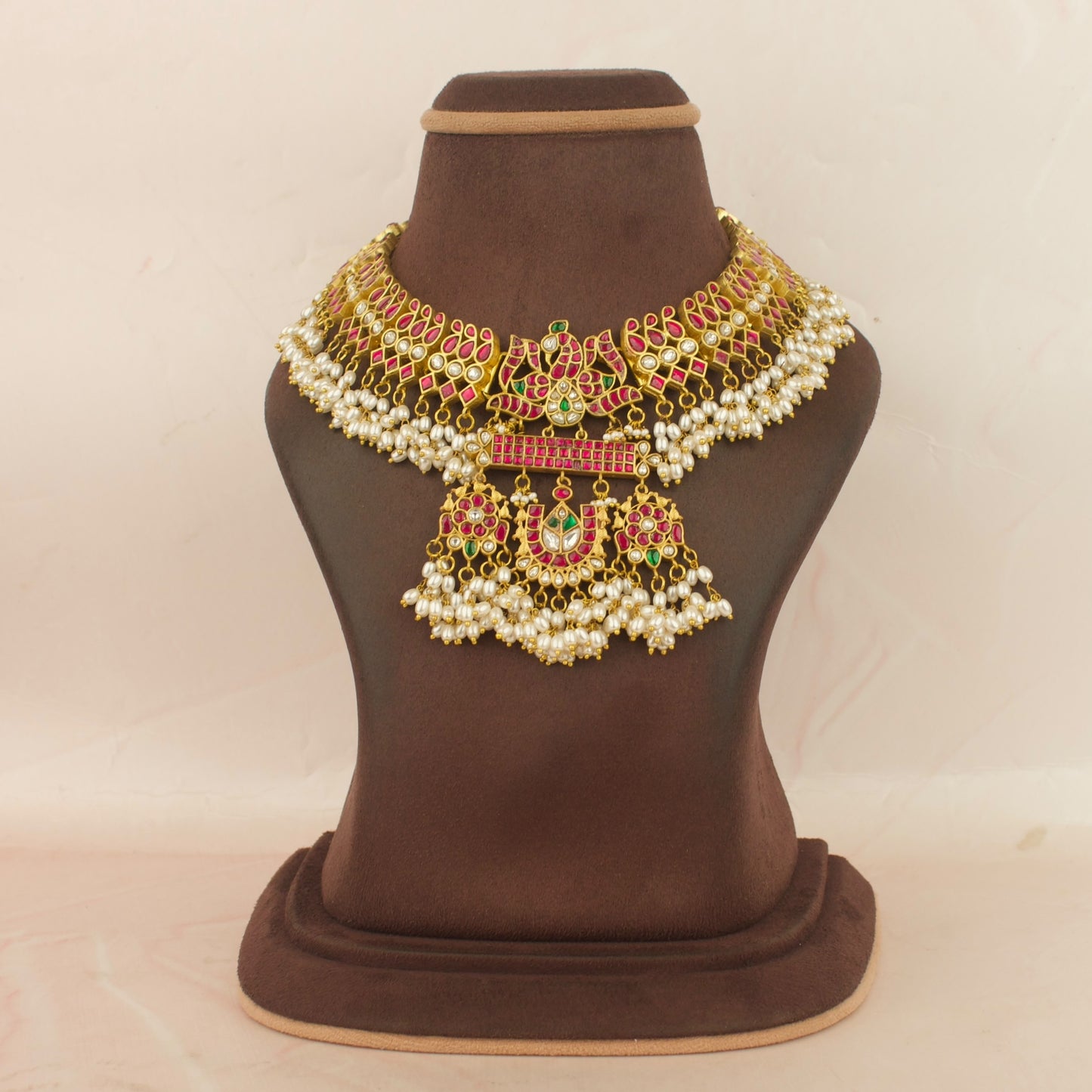 Regal Jadau Kundan Short Necklace With Guttapusalu Hangings