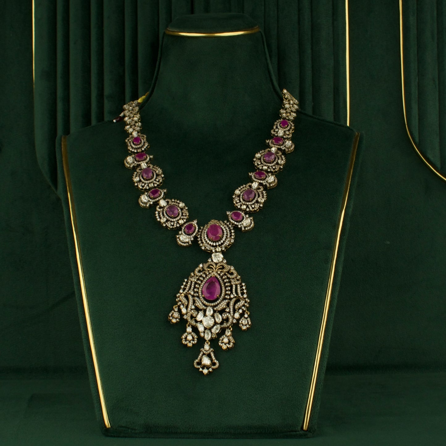 Exquisite Design Fusion Kundan & Polki Victorian Long Necklace Set