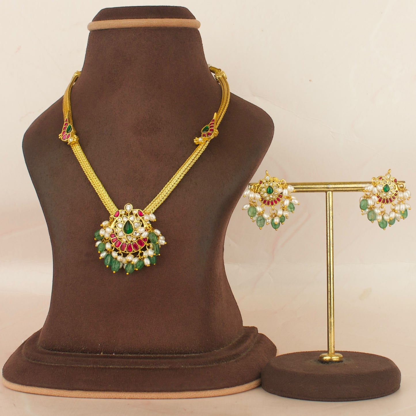 Classic Design Jadau Kundan Nan-tad with matching earrings