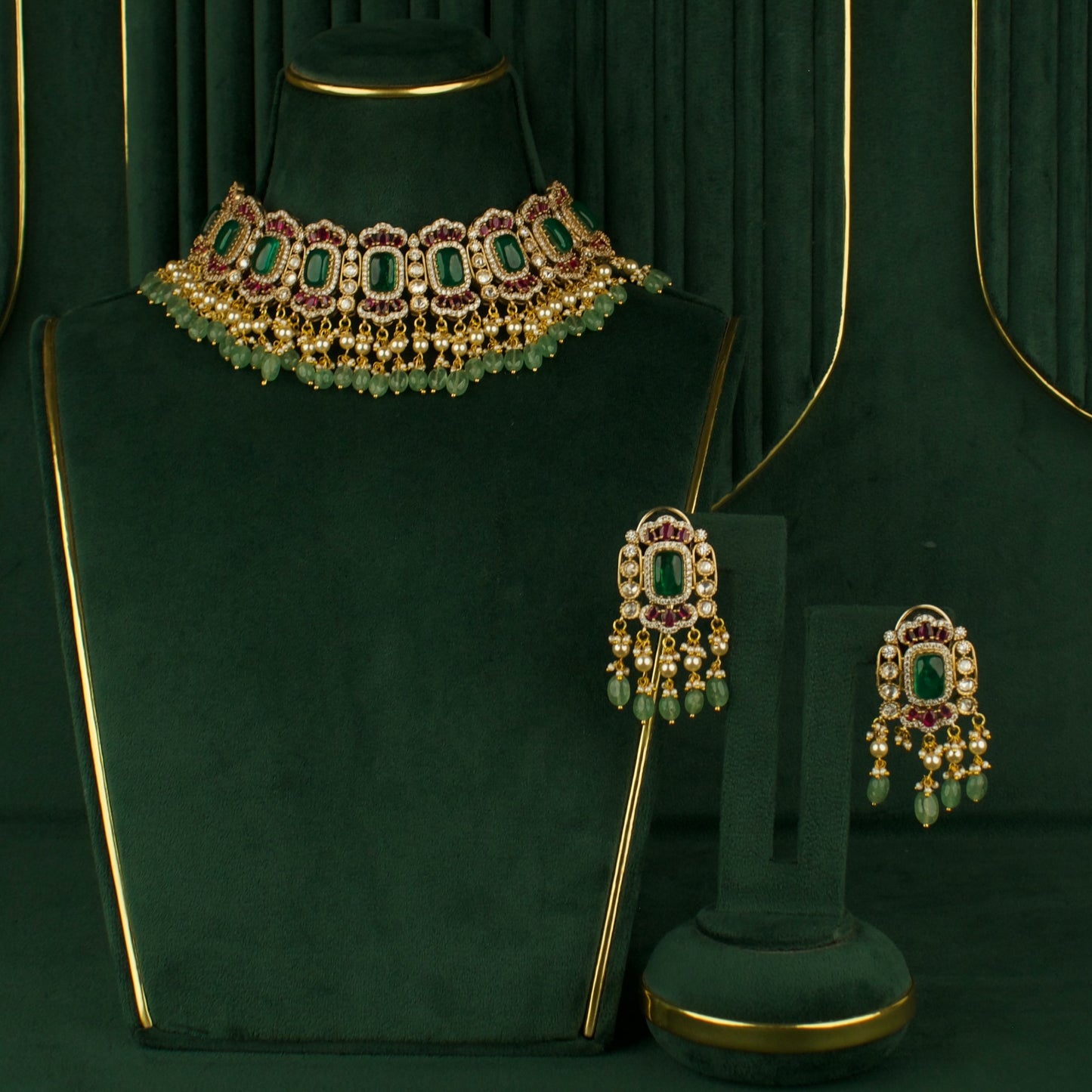 Festive Bridal Fusion Kundan & Polki Victorian Choker with Matching Earrings