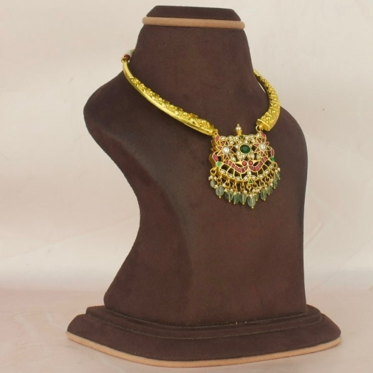 Dazzling Floral Design Jadau Kundan Kanti