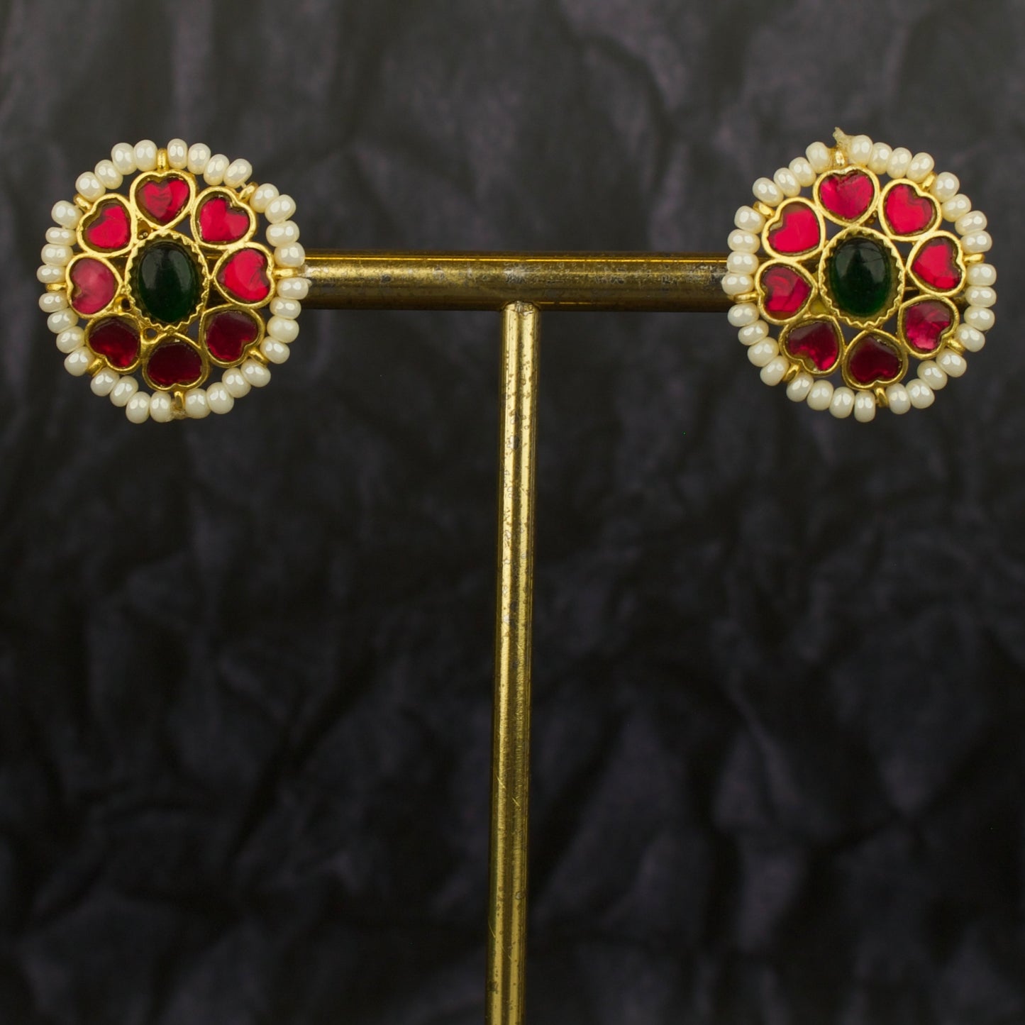 Impressive Jadau Kundan Stud Earrings