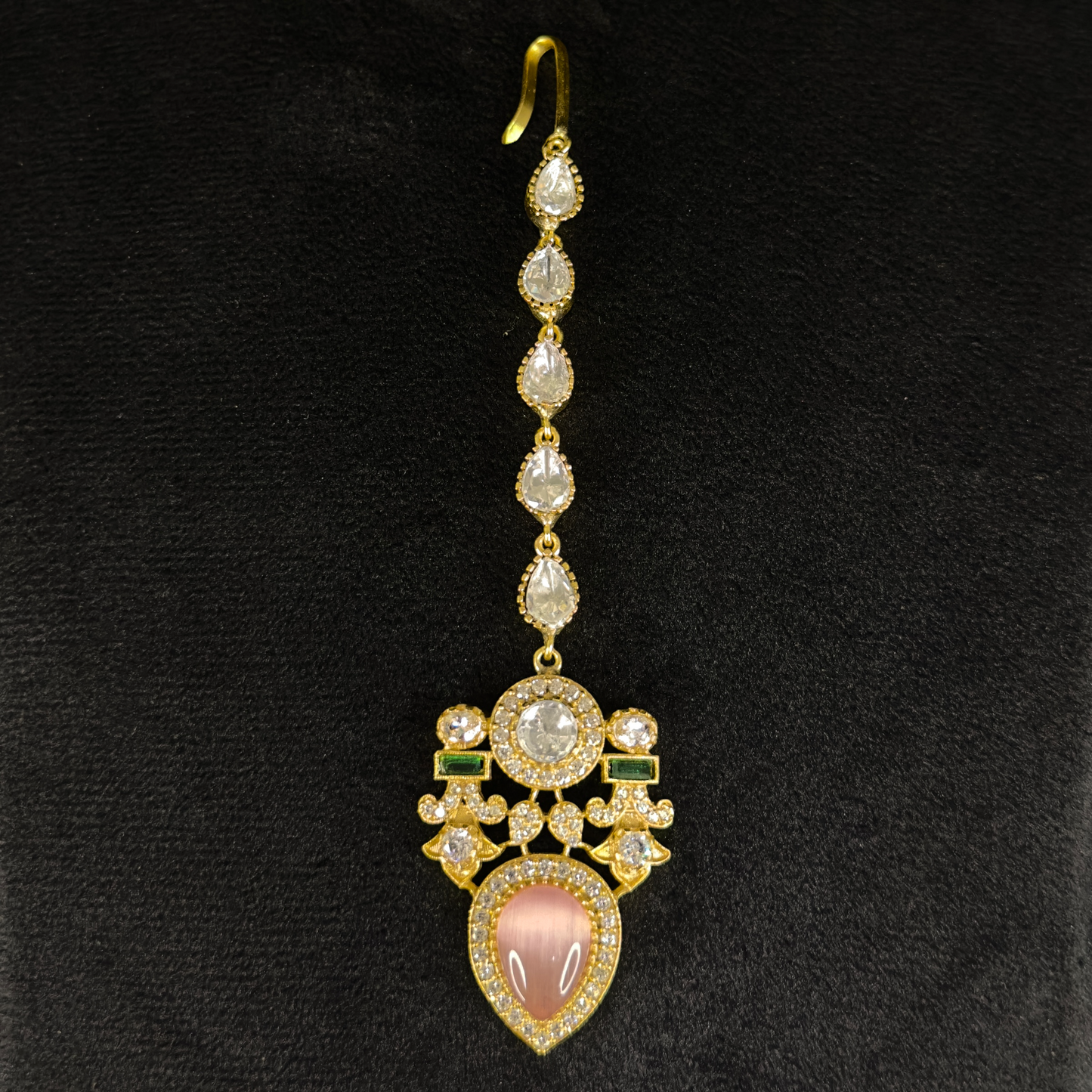 Moissanite Victorian Choker Set with maang tikka & earrings