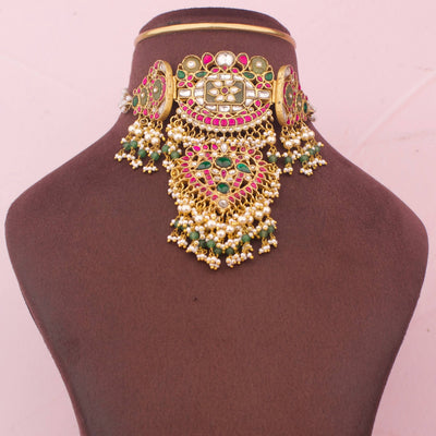 Traditional Jadau Kundan Choker With Elegant Pendant