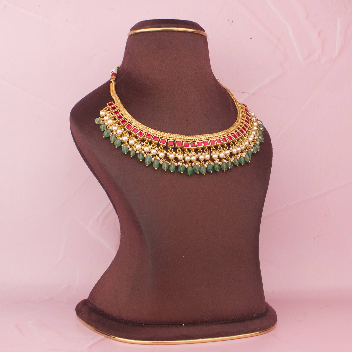 Jadau kundan Jalebi Necklace With Pearls And Green Bead Hangings