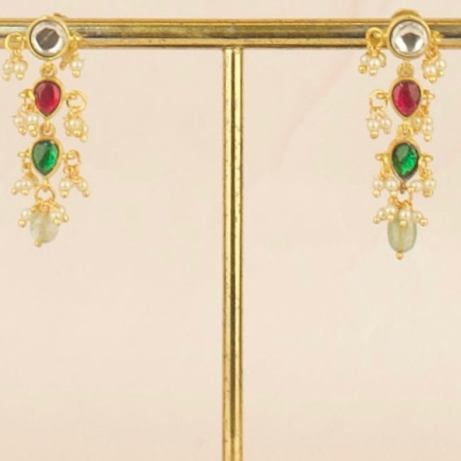 Regal Sleek Design Jadau Kundan Earrings